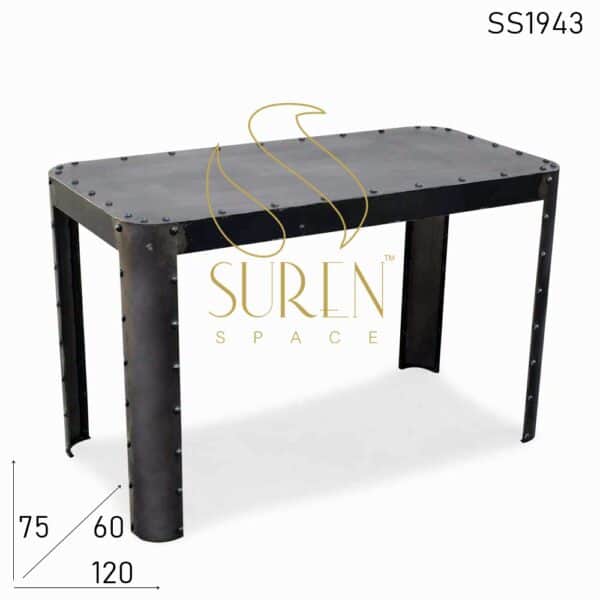 Metal Finish Outdoor All Weather Proof Compact Table