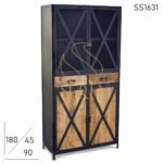 Natural Finish Wood Commercial Manufactured Industrial Wardrobe