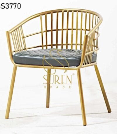 White Distress Curved Maharaja Chair Golden Finish MS Base Arm Rest Chair 2