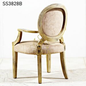 Hospitality Furniture Supplier from Jodhpur India White Distress Curved Maharaja Chair 1