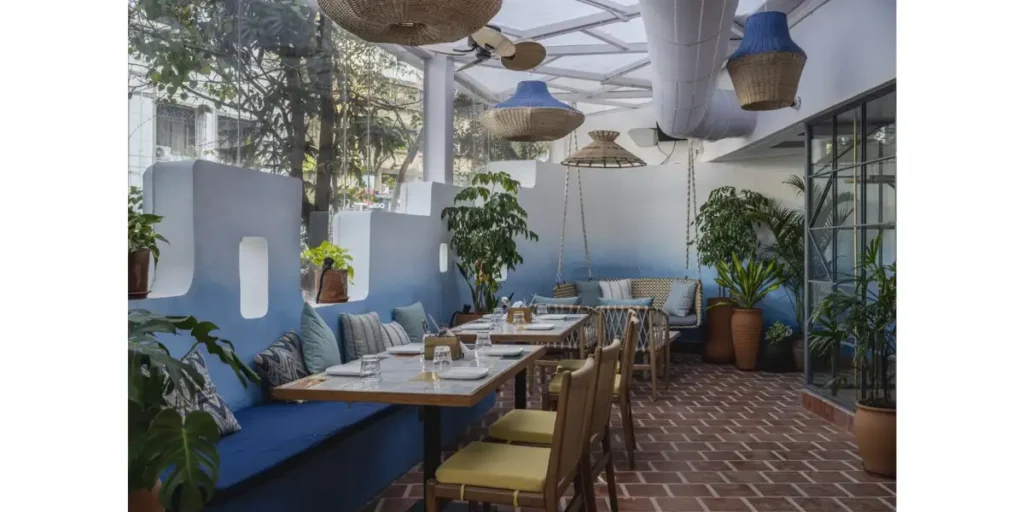 16 Restaurant Interior Design Themes to Inspire Your Creative Genius 10 SUREN SPACE-Tropical Paradise Restaurant Interior Design Themes