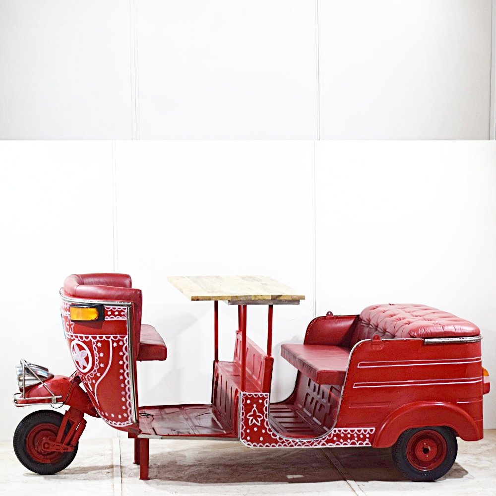 SS4302 (1) Handpainted Indian Tuk Tuk Dining Set - Image 3